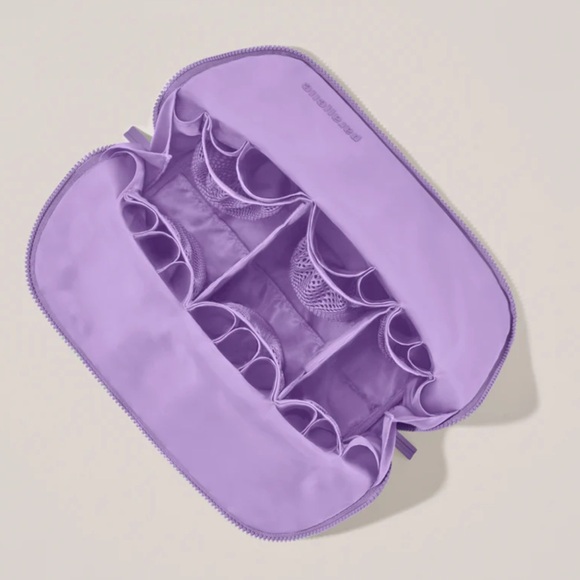 Parallelle The Large Lilac Traveler NWT & Dust Bag 9.5" x 9.5" x 5.25" - Picture 3 of 8